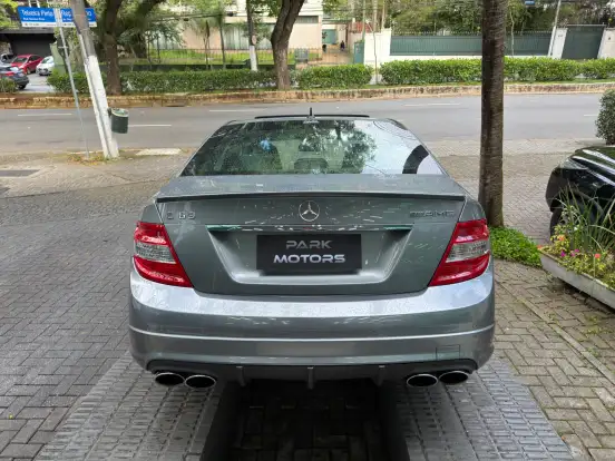 MERCEDES-BENZ-C 63 AMG-6.3 SEDAN V8 GASOLINA 4P AUTOMATICO MERCEDES-BENZ-C 63 AMG-2010