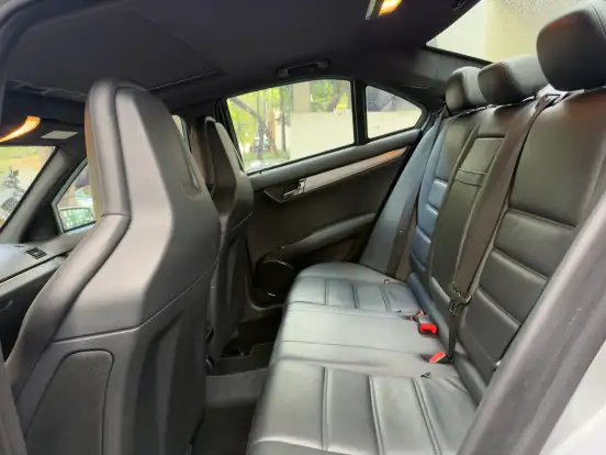 MERCEDES-BENZ-C 63 AMG-6.3 SEDAN V8 GASOLINA 4P AUTOMATICO MERCEDES-BENZ-C 63 AMG-2010