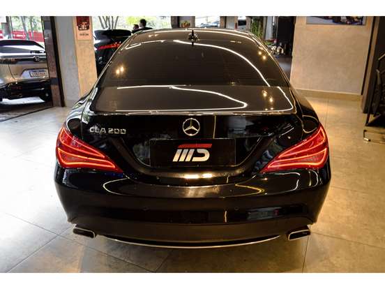 MERCEDES-BENZ-CLA 200-2013