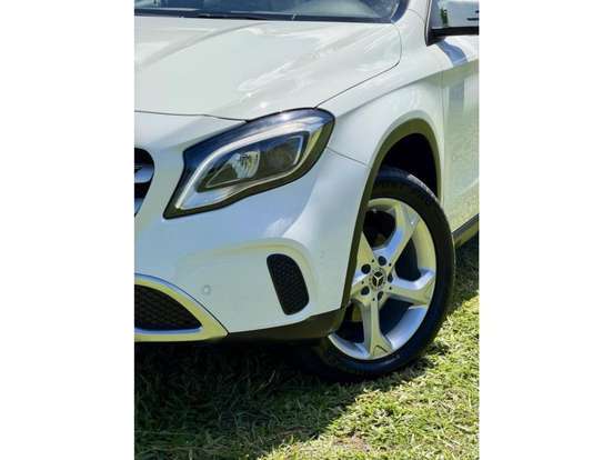 MERCEDES-BENZ-GLA 200-1.6 CGI FLEX ADVANCE 7G-DCT MERCEDES-BENZ-GLA 200-2017