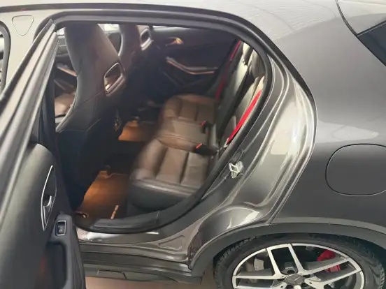 MERCEDES-BENZ-GLA 45 AMG-2.0 16V TURBO GASOLINA 4P AUTOMÁTICO MERCEDES-BENZ-GLA 45 AMG-2016