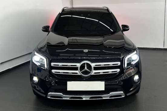 MERCEDES-BENZ-GLB 200-2022