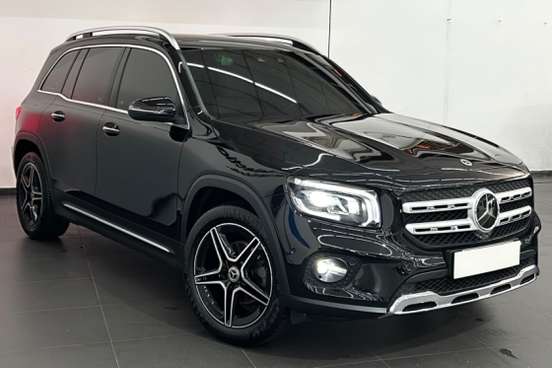 MERCEDES-BENZ-GLB 200-2022
