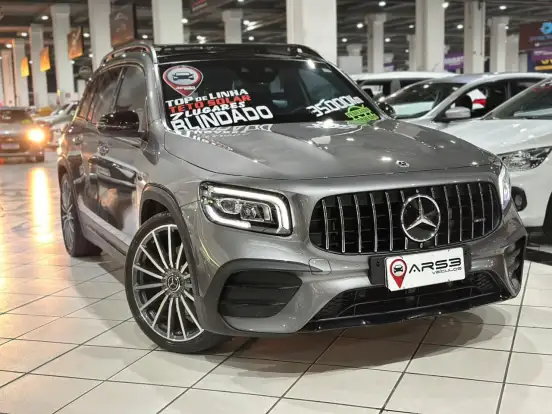 MERCEDES-BENZ-GLB 35 AMG-2022