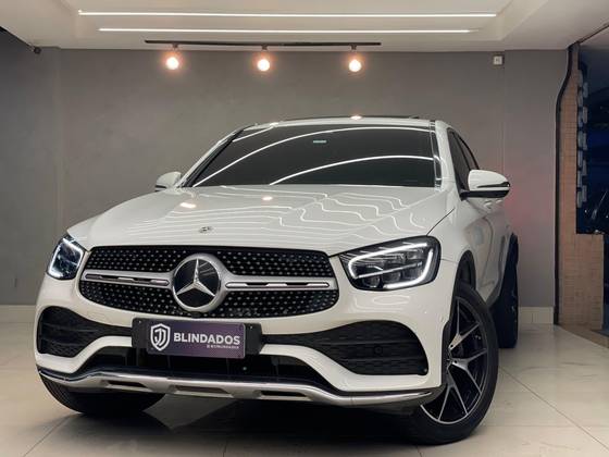 MERCEDES-BENZ GLC 300 2.0 CGI GASOLINA COUPÉ AMG LINE 4MATIC 9G-TRONIC
