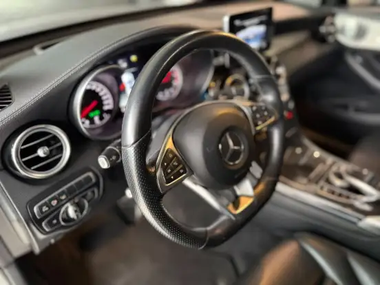 MERCEDES-BENZ-GLC 43 AMG-3.0 V6 GASOLINA COUPÉ 4MATIC 9G-TRONIC MERCEDES-BENZ-GLC 43 AMG-2018