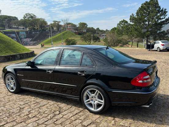 MERCEDES-BENZ-E 55 AMG-5.5 SEDAN GASOLINA 4P AUTOMÁTICO MERCEDES-BENZ-E 55 AMG-2004