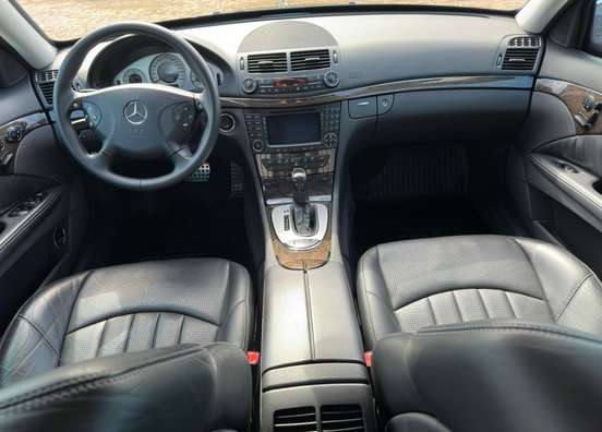 MERCEDES-BENZ-E 55 AMG-2004