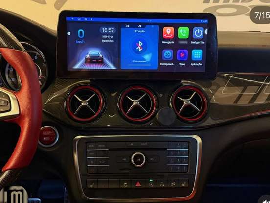 MERCEDES-BENZ-GLA 45 AMG-2.0 16V TURBO GASOLINA 4P AUTOMÁTICO MERCEDES-BENZ-GLA 45 AMG-2015