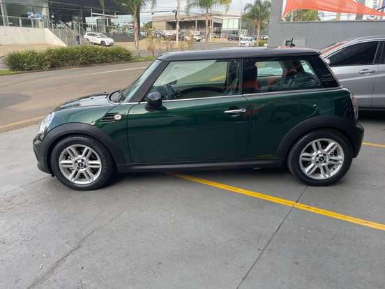 MINI-COOPER-2012