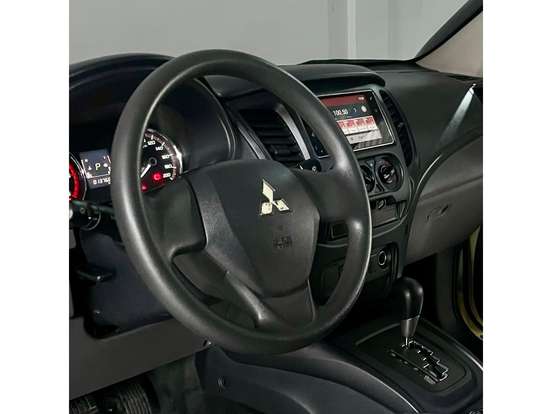 MITSUBISHI-L200 TRITON-2024
