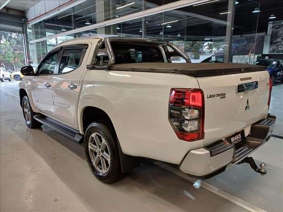 MITSUBISHI-L200 TRITON-2.4 16V TURBO DIESEL SPORT HPE CD 4P 4X4 AUTOMÁTICO MITSUBISHI-L200 TRITON-2022