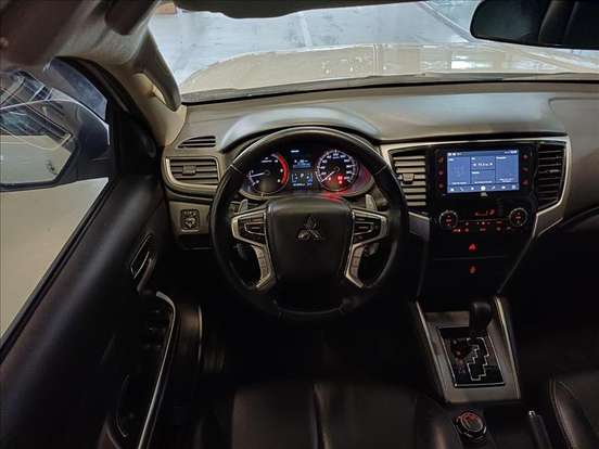 MITSUBISHI-L200 TRITON-2022