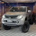 MITSUBISHI L200 TRITON 2.4 16V TURBO DIESEL SPORT HPE CD 4P 4X4 AUTOMÁTICO MITSUBISHI L200 TRITON 2.4 16V TURBO DIESEL SPORT HPE CD 4P 4X4 AUTOMÁTICO