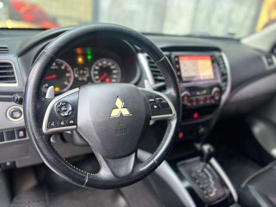 MITSUBISHI-L200 TRITON-2018