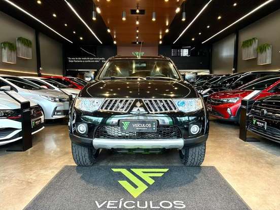 MITSUBISHI-PAJERO DAKAR-3.2 HPE 4X4 7 LUGARES 16V TURBO INTERCOOLER DIESEL 4P AUTOMÁTICO MITSUBISHI-PAJERO DAKAR-2009