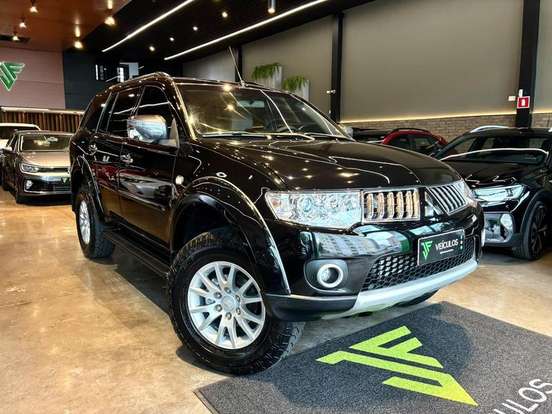 MITSUBISHI-PAJERO DAKAR-3.2 HPE 4X4 7 LUGARES 16V TURBO INTERCOOLER DIESEL 4P AUTOMÁTICO MITSUBISHI-PAJERO DAKAR-2009