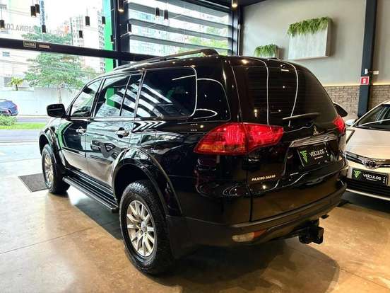 MITSUBISHI-PAJERO DAKAR-3.2 HPE 4X4 7 LUGARES 16V TURBO INTERCOOLER DIESEL 4P AUTOMÁTICO MITSUBISHI-PAJERO DAKAR-2009