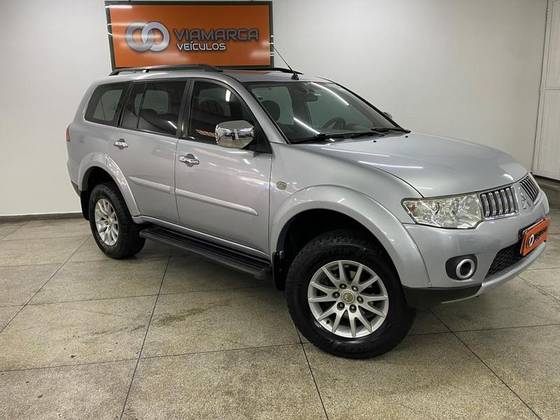 MITSUBISHI PAJERO FULL 3.2 HPE 4X4 16V DIESEL 4P AUTOMÁTICO