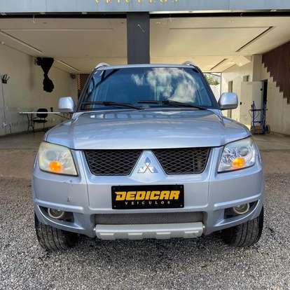 MITSUBISHI-PAJERO TR4-2012