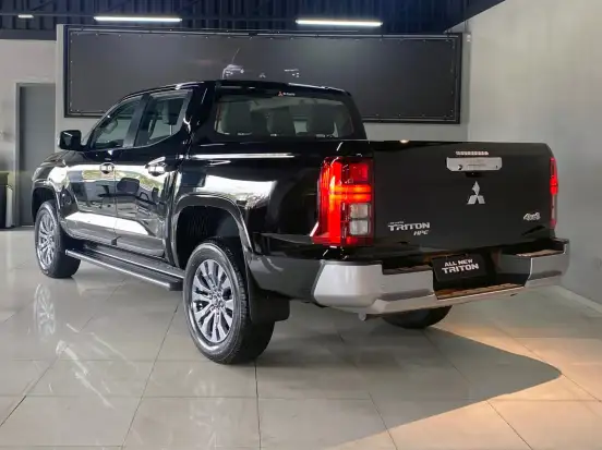MITSUBISHI-TRITON-2.4 BITURBO DIESEL CD HPE 4X4 AUTOMÁTICO MITSUBISHI-TRITON-2026
