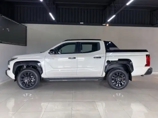 MITSUBISHI-TRITON-2.4 BITURBO DIESEL CD KATANA 4X4 AUTOMÁTICO MITSUBISHI-TRITON-2026