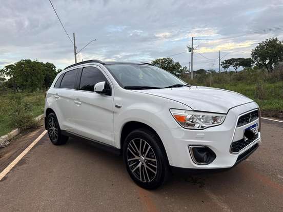 MITSUBISHI-ASX-2013