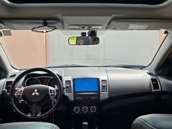 MITSUBISHI-OUTLANDER-3.0 GT 4X4 V6 24V GASOLINA 4P AUTOMÁTICO MITSUBISHI-OUTLANDER-2010