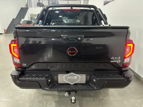 NISSAN-FRONTIER-2025