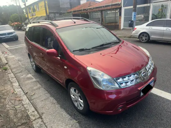 NISSAN GRAND LIVINA 1.8 SL 16V FLEX 4P AUTOMÁTICO