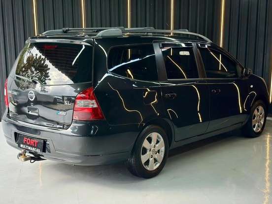 NISSAN-GRAND LIVINA-2011