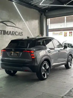 NISSAN-KICKS-2025