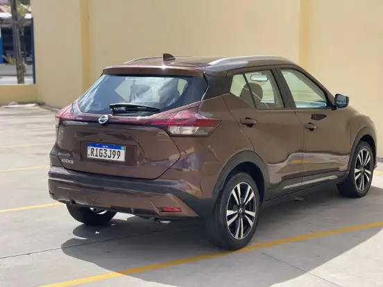 NISSAN-KICKS-2021