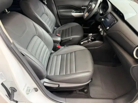 NISSAN-KICKS-2023