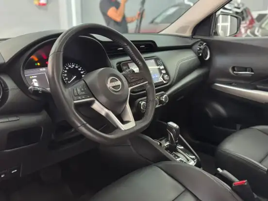 NISSAN-KICKS-2022