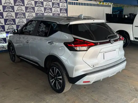 NISSAN-KICKS-2022