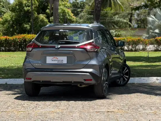 NISSAN-KICKS-2021