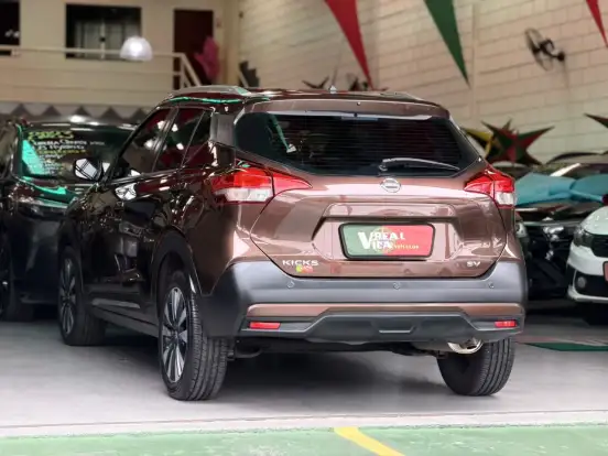 NISSAN-KICKS-2021