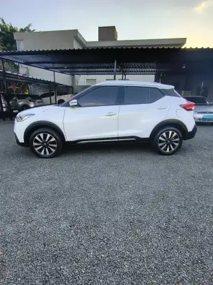 NISSAN-KICKS-1.6 16V FLEXSTART SV 4P XTRONIC NISSAN-KICKS-2017