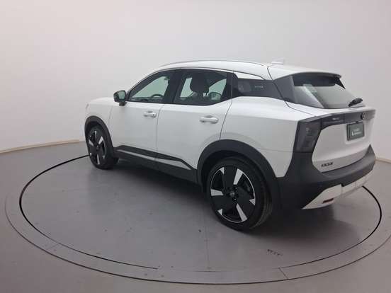 NISSAN-KICKS-2025