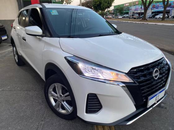 NISSAN KICKS 1.6 16V FLEXSTART ACTIVE XTRONIC