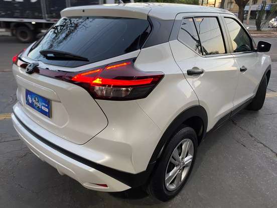 NISSAN-KICKS-1.6 16V FLEXSTART ACTIVE XTRONIC NISSAN-KICKS-2023