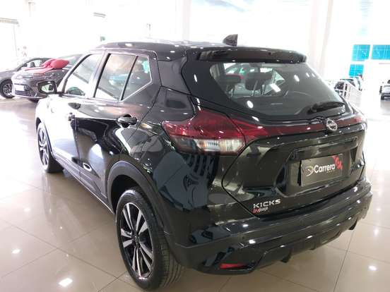 NISSAN-KICKS-2024