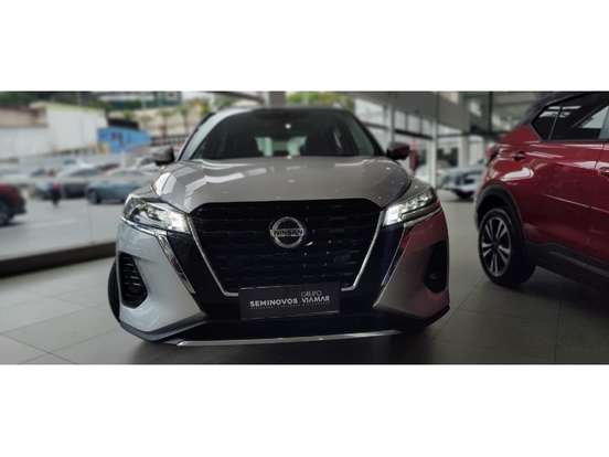NISSAN-KICKS-2022