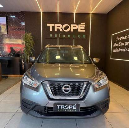 NISSAN-KICKS-2018