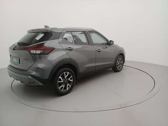 NISSAN-KICKS-2024
