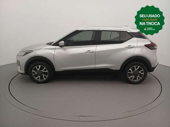 NISSAN-KICKS-2023