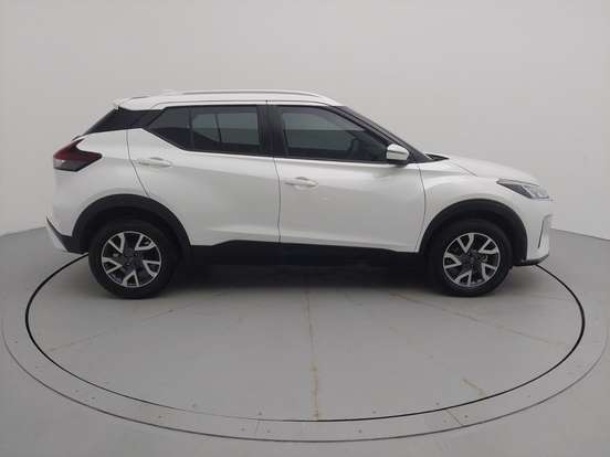 NISSAN-KICKS-2024