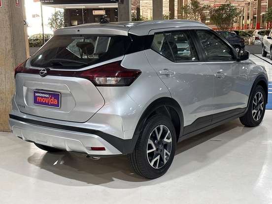 NISSAN-KICKS-2024