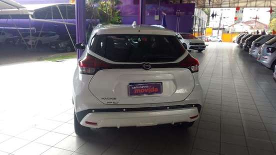 NISSAN-KICKS-2023